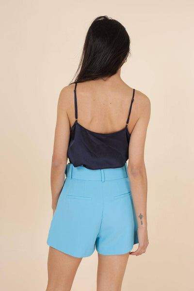 High-waisted plain belted shorts: Sky Blue